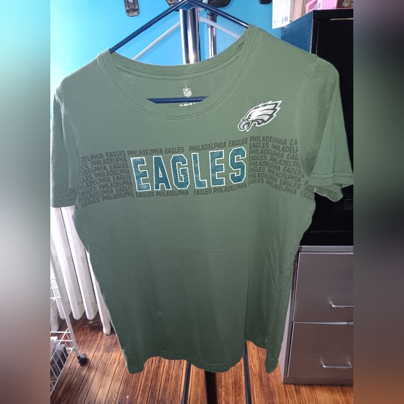 NFL Team Apparel Women's XL Green Eagles T-Shirt Pre-owned - Picture 1 of 7